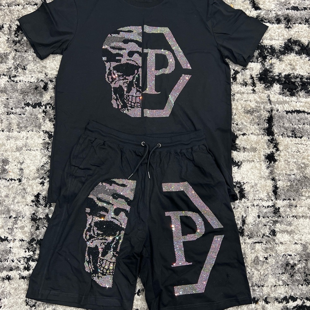 Men's Black Skull Graphic Athletic Shorts